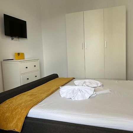 Luxury Glam Apartments Iasi At Lazar Palas Extérieur photo