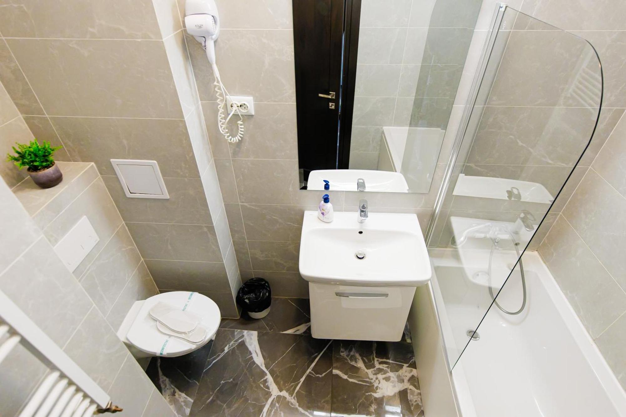 Luxury Glam Apartments Iasi At Lazar Palas Extérieur photo