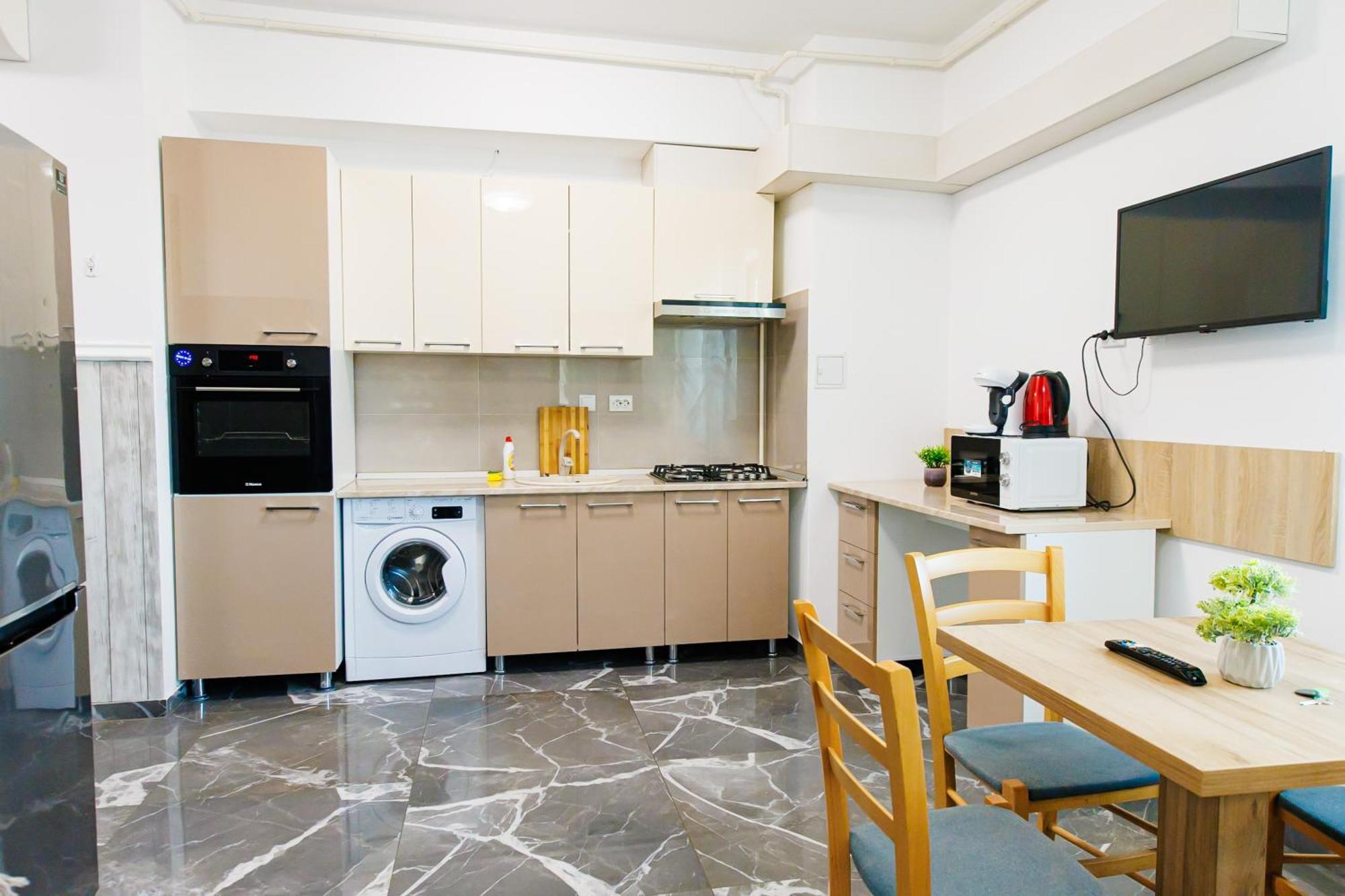 Luxury Glam Apartments Iasi At Lazar Palas Extérieur photo