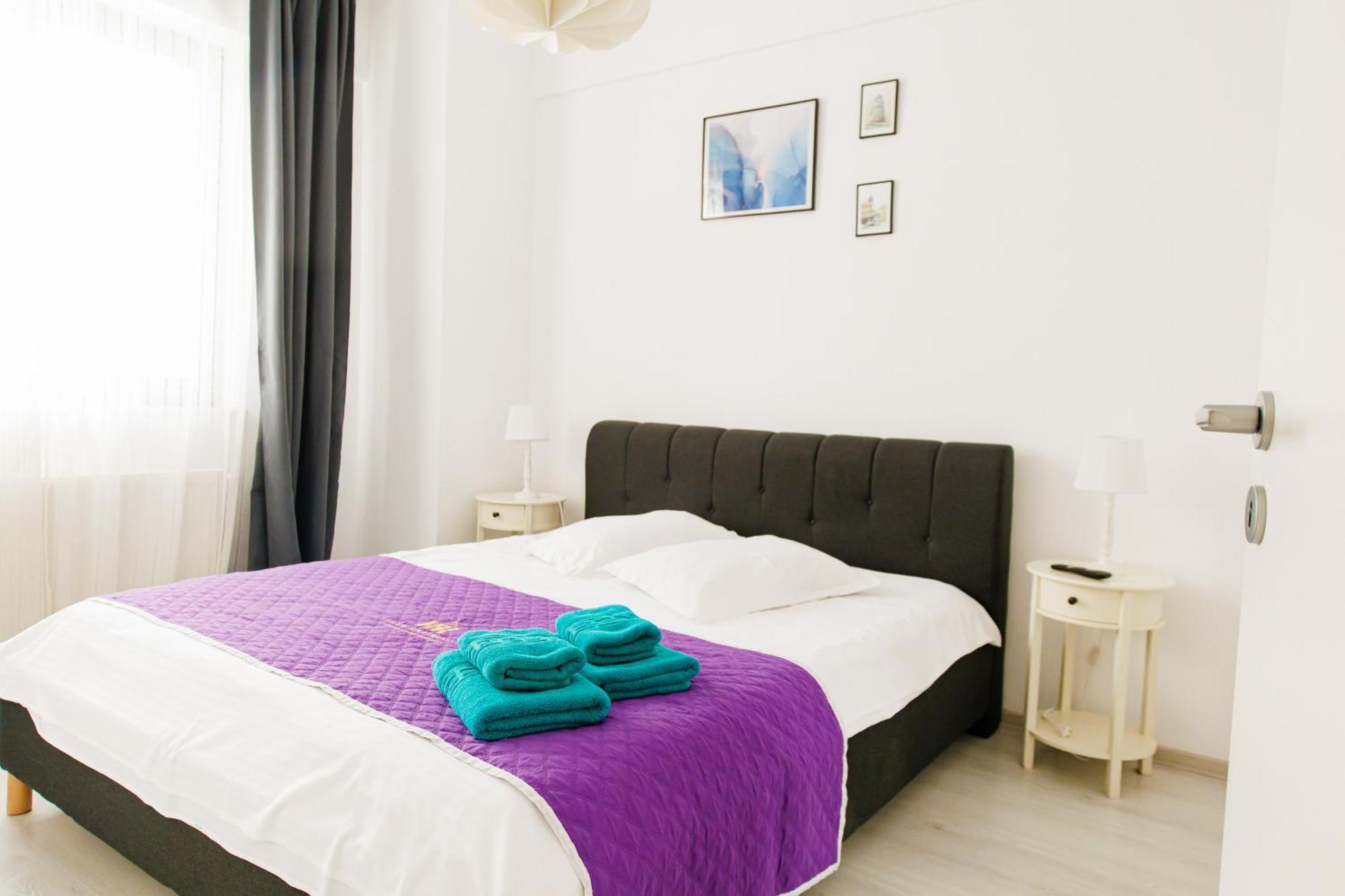 Luxury Glam Apartments Iasi At Lazar Palas Extérieur photo
