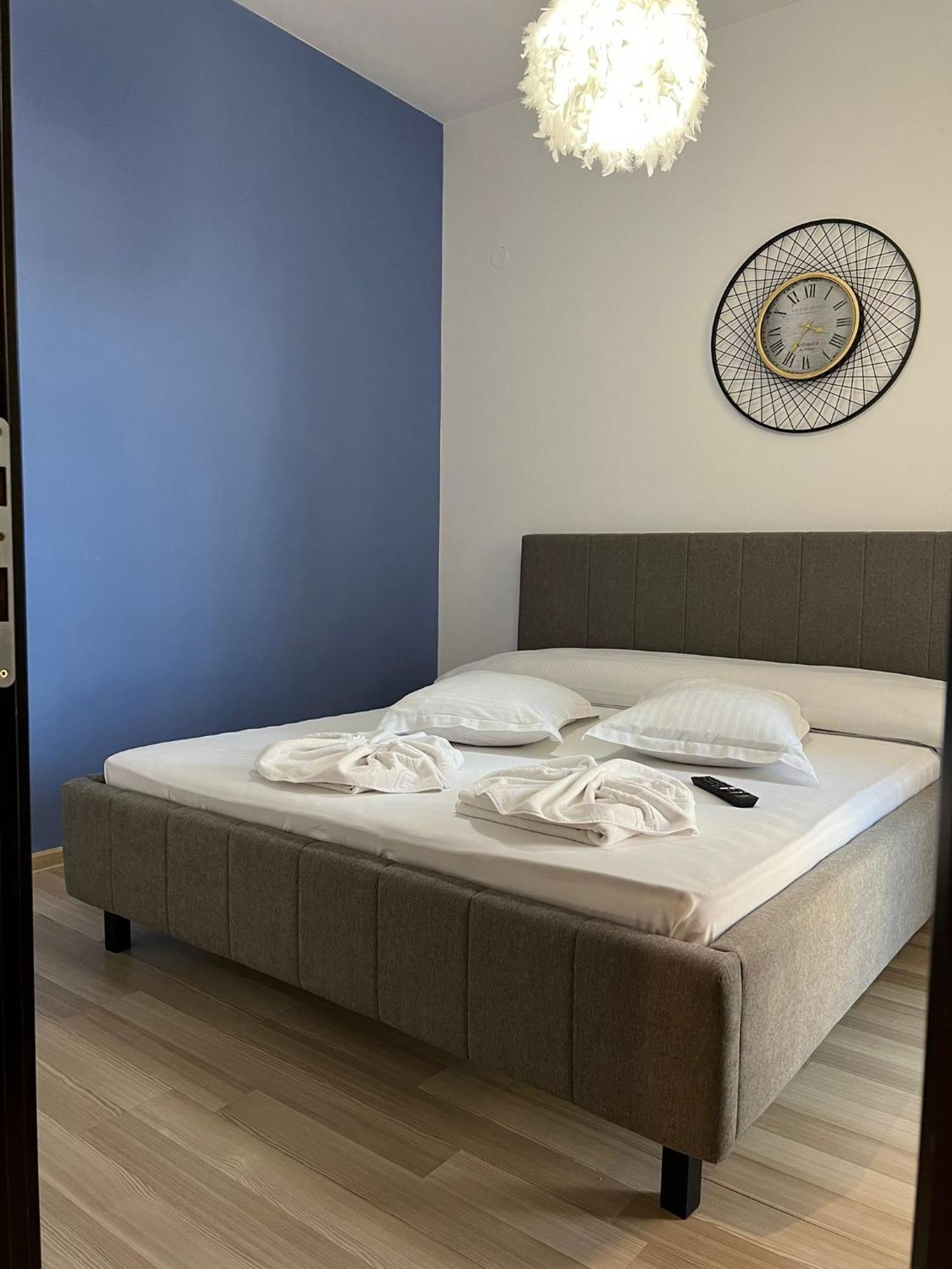 Luxury Glam Apartments Iasi At Lazar Palas Extérieur photo