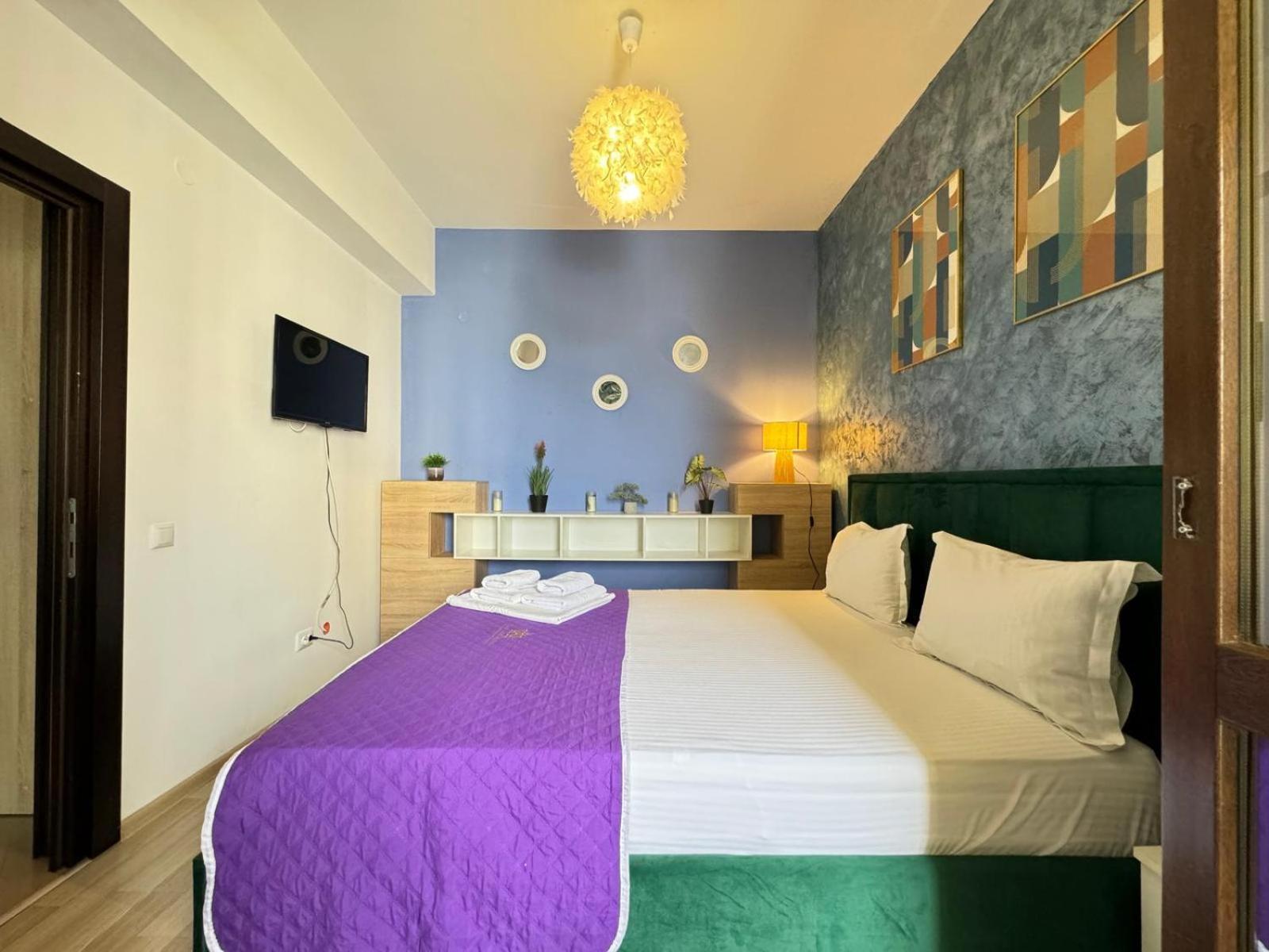 Luxury Glam Apartments Iasi At Lazar Palas Extérieur photo