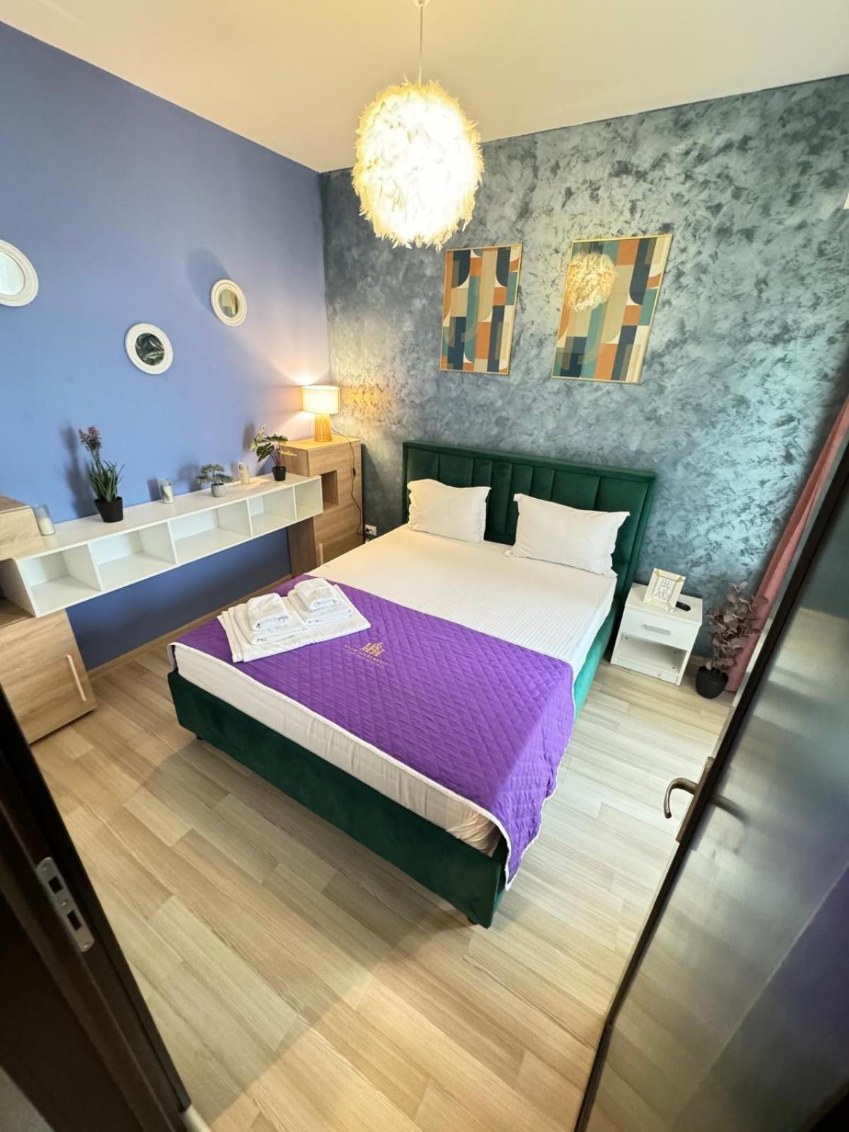 Luxury Glam Apartments Iasi At Lazar Palas Extérieur photo