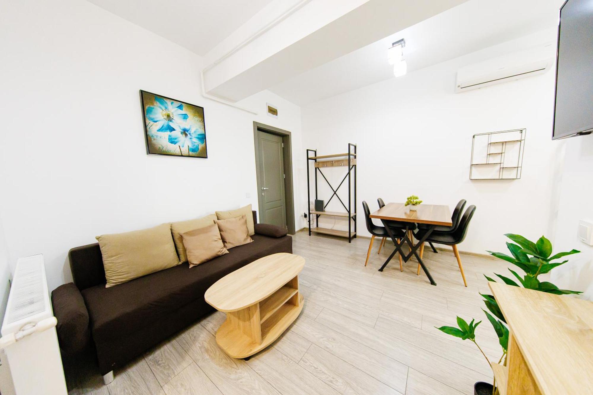 Luxury Glam Apartments Iasi At Lazar Palas Extérieur photo