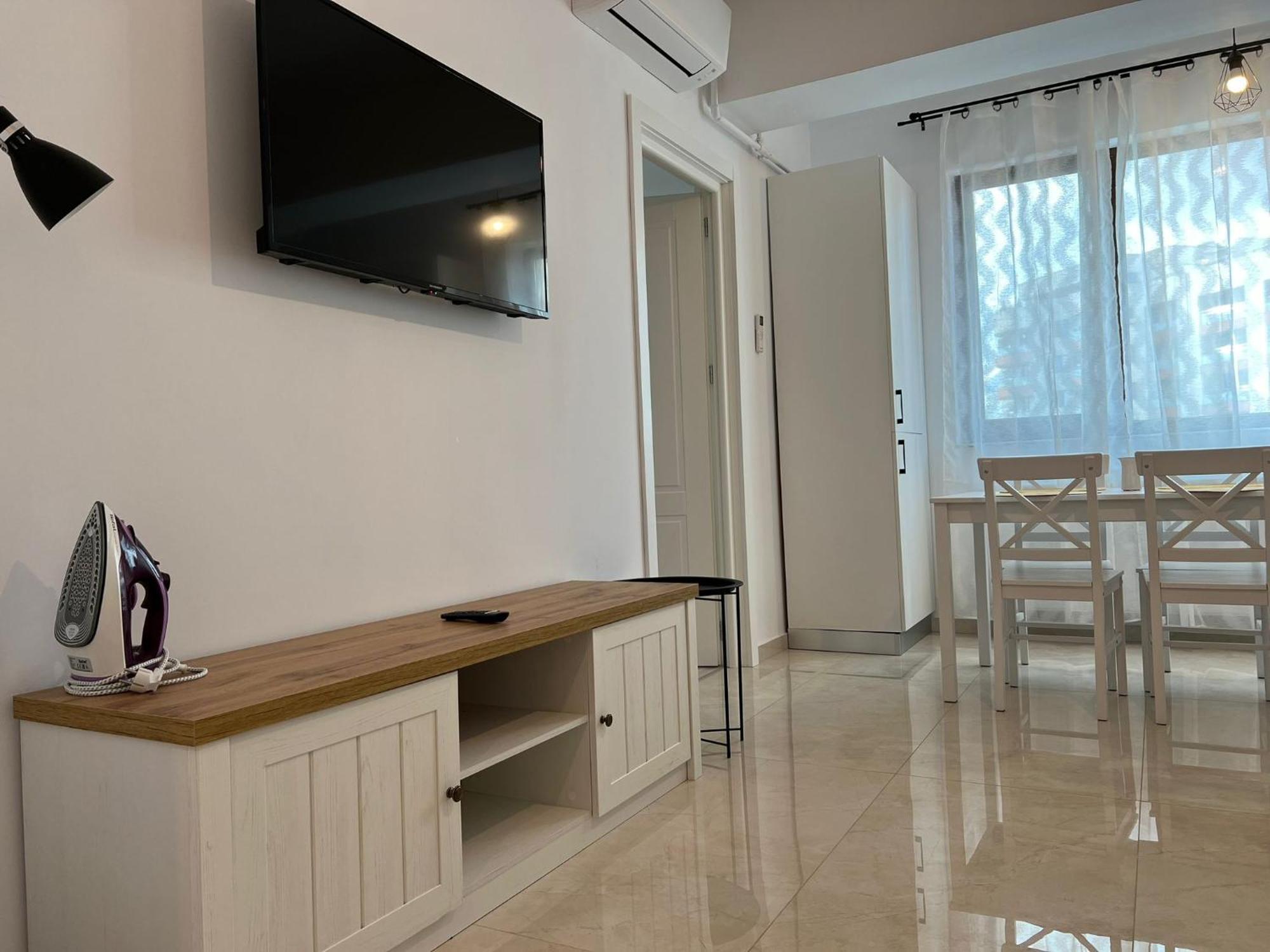 Luxury Glam Apartments Iasi At Lazar Palas Extérieur photo